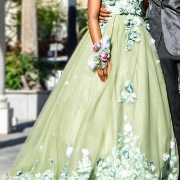 Sage green ball gown with flower pearl details with sparkles and lace-up back. - Picture 1 of 2